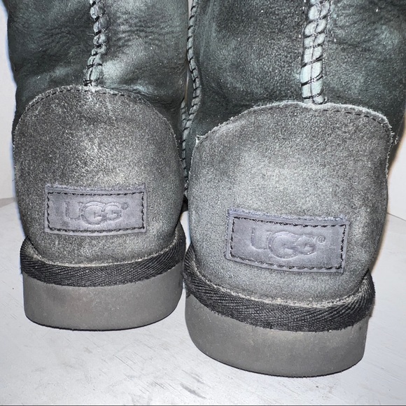 UGG Classic Tall II Boots Black Authentic Shearling Sheepskin Womens Size 7 - Picture 3 of 9